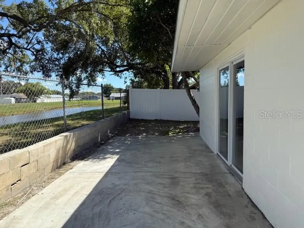2539 Christine Drive Kissimmee FL 34744
