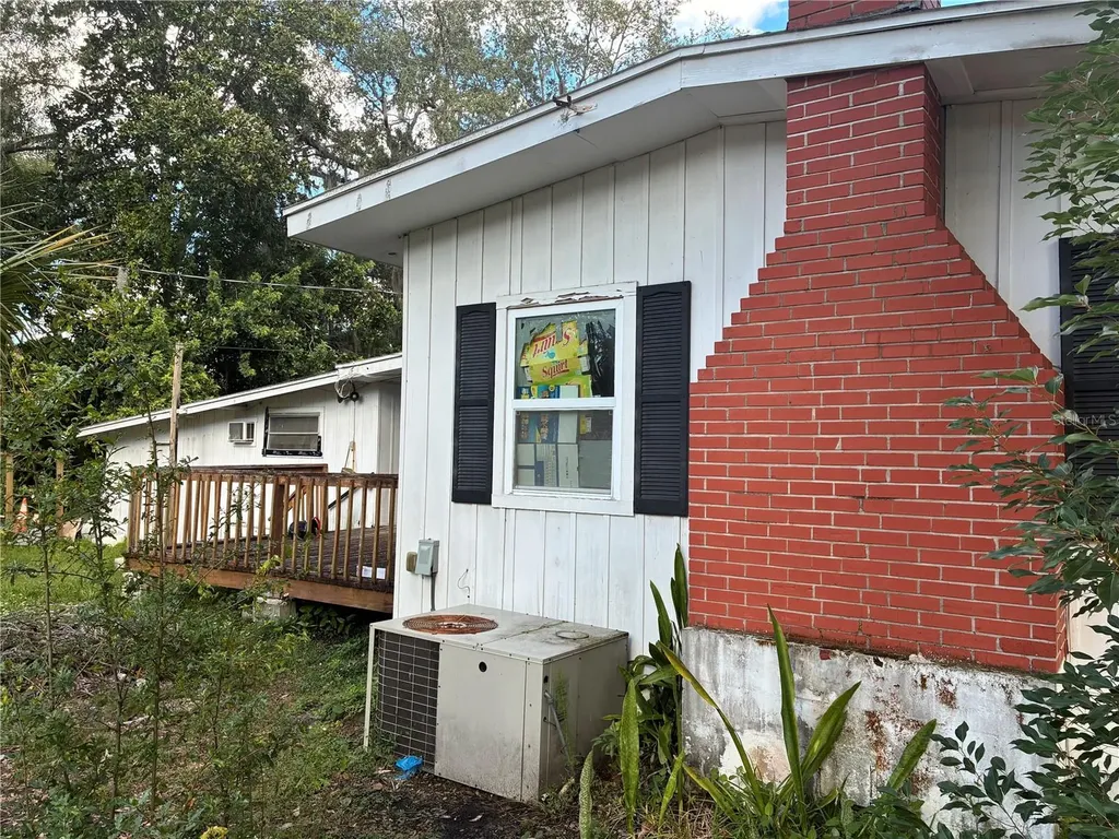 1905 Emmett Street Kissimmee FL 34741