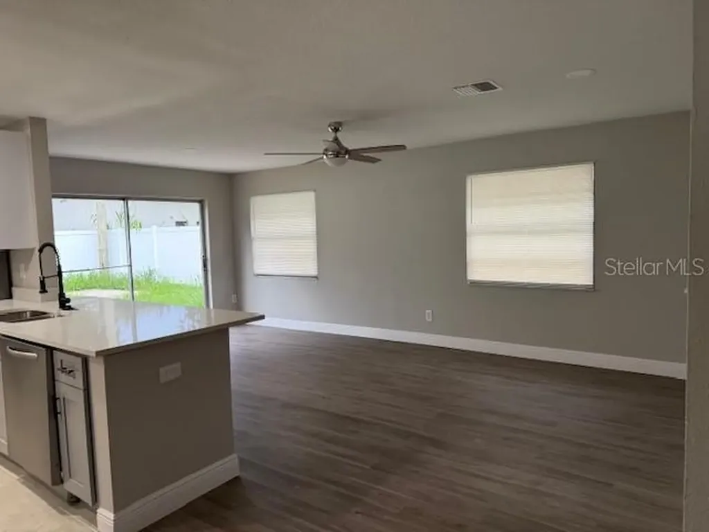 2071 Liston Court Orlando FL 32811