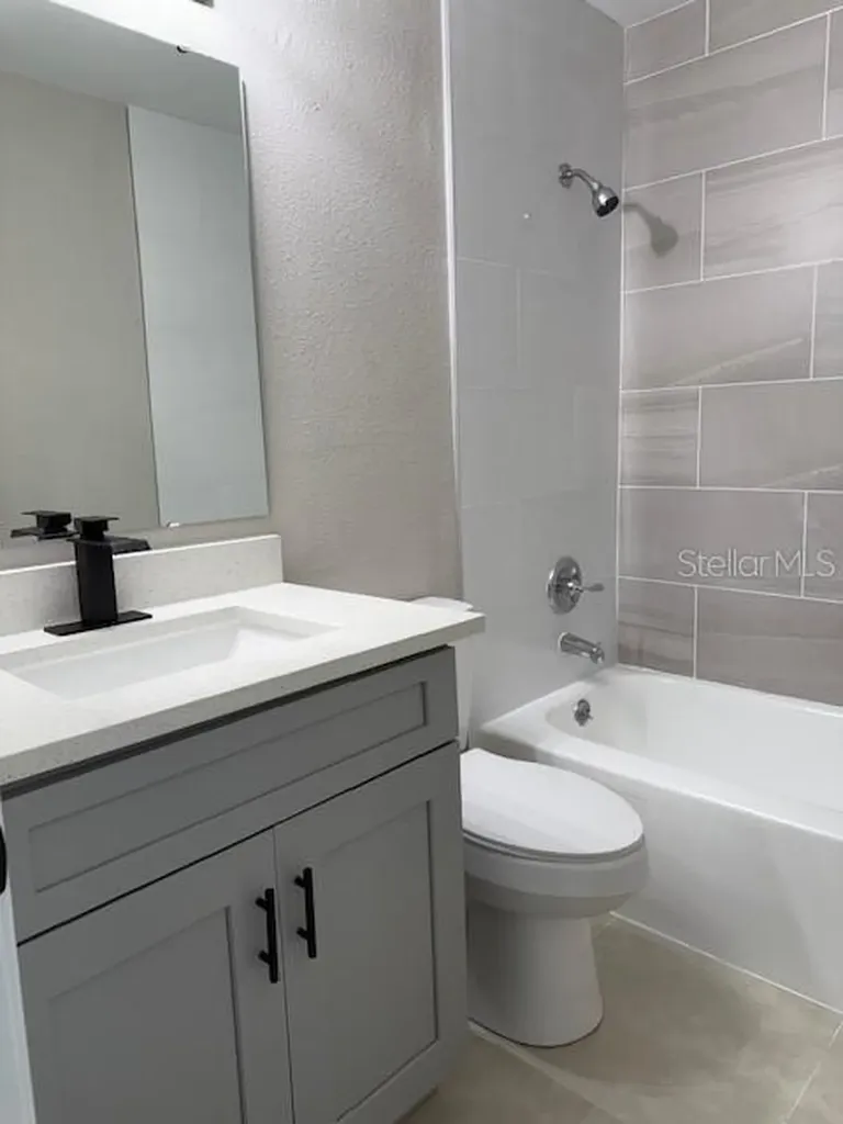 2071 Liston Court Orlando FL 32811