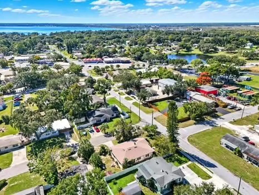 883 10th Street Clermont FL 34711