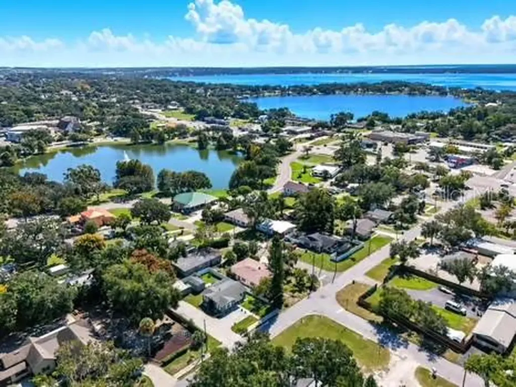 883 10th Street Clermont FL 34711