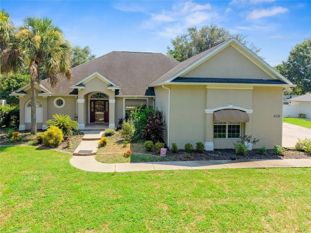 4320 SE 106th Street Belleview FL 34420