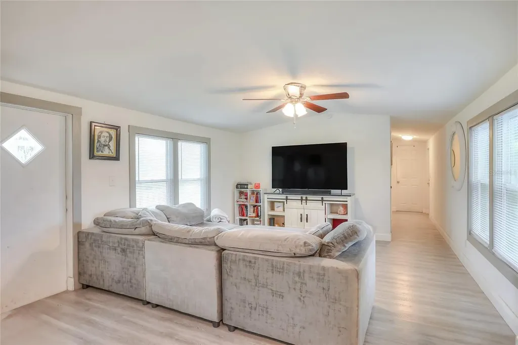 12552 Farmettes Road Lakeland FL 33809