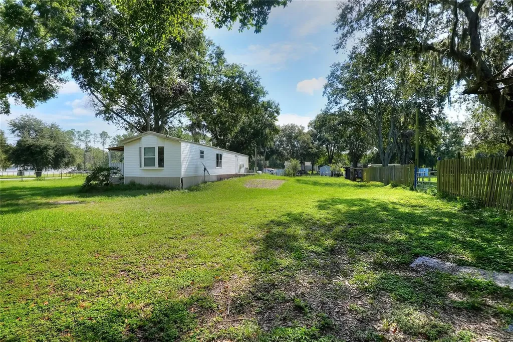 12552 Farmettes Road Lakeland FL 33809