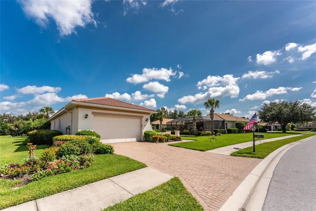 102 Palazzo Court North Venice FL 34275