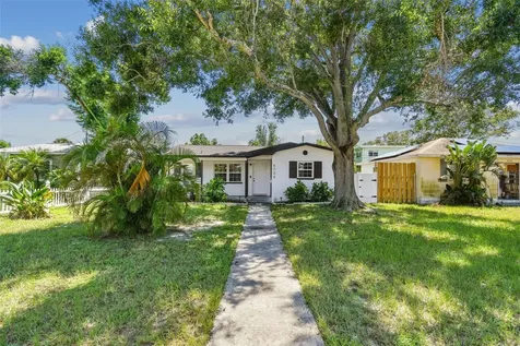 4728 9th Avenue N St Petersburg FL 33713
