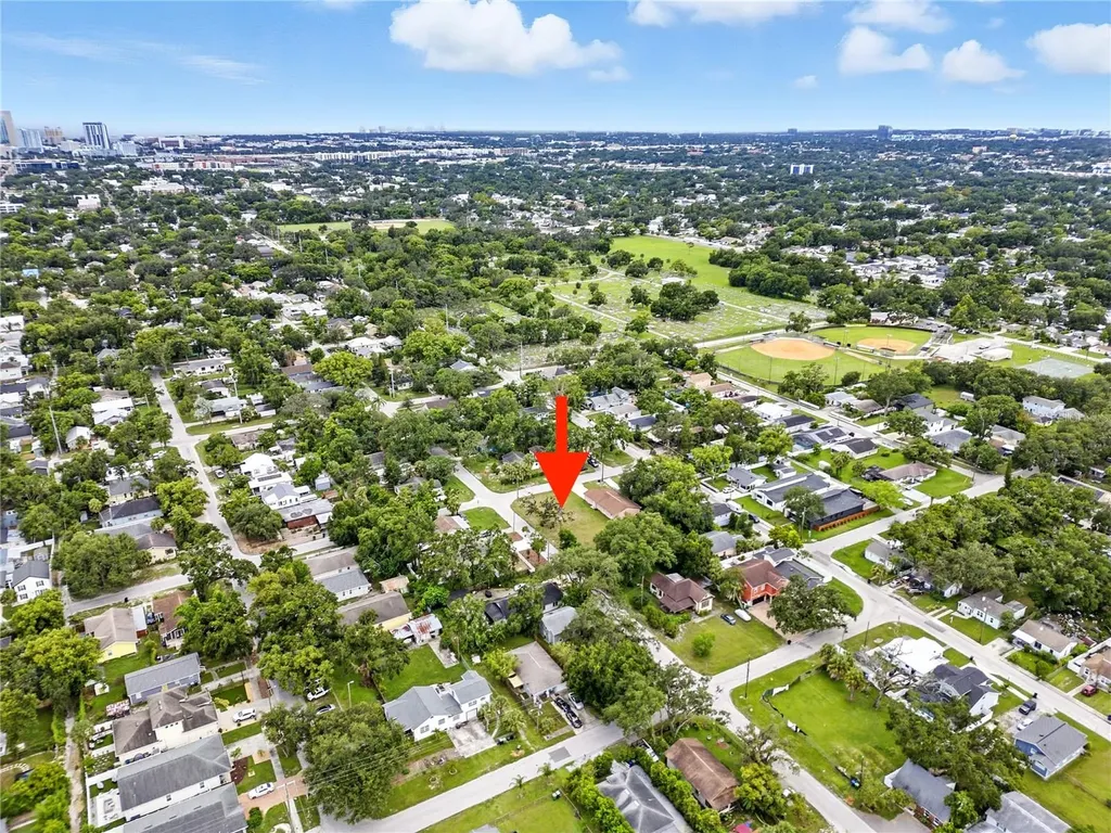 301 W Kentucky Avenue Tampa FL 33603