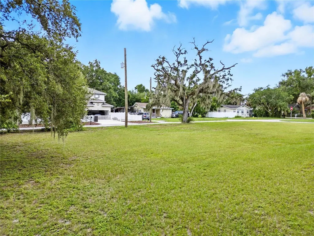 301 W Kentucky Avenue Tampa FL 33603
