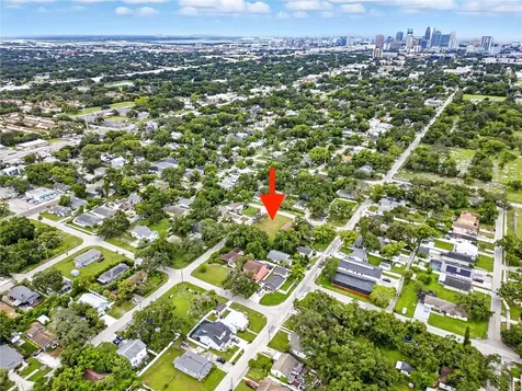 301 W Kentucky Avenue Tampa FL 33603