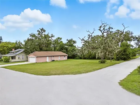 301 W Kentucky Avenue Tampa FL 33603