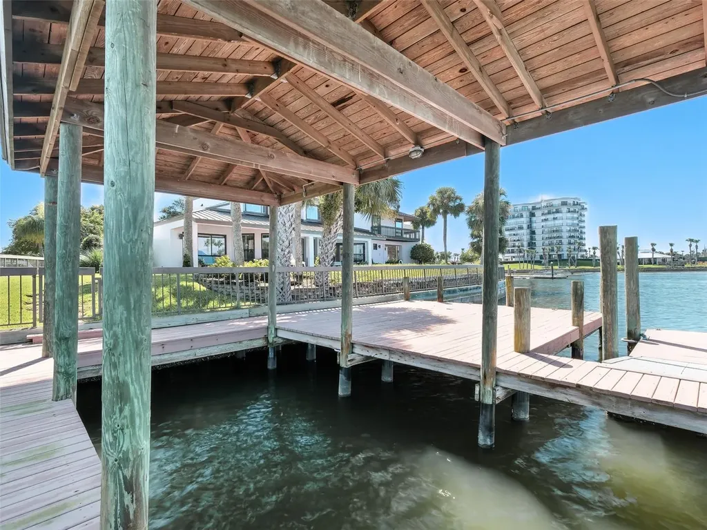 448 Quay Assisi New Smyrna Beach FL 32169