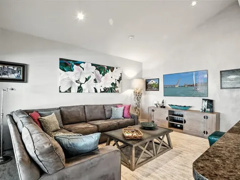 448 Quay Assisi New Smyrna Beach FL 32169