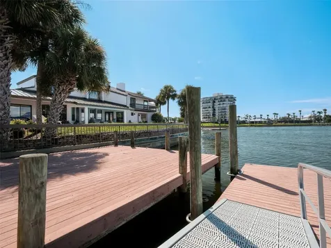 448 Quay Assisi New Smyrna Beach FL 32169