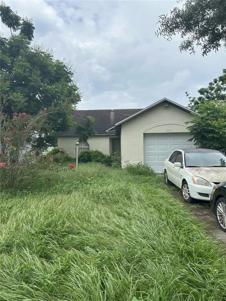 9909 Flynt Circle Orlando FL 32825