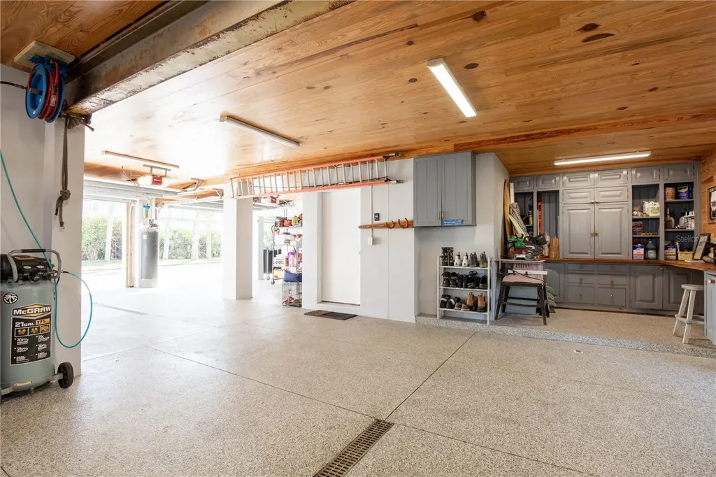 2556 Ocean Shore Boulevard N Flagler Beach FL 32136