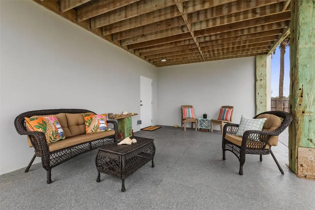 2556 Ocean Shore Boulevard N Flagler Beach FL 32136