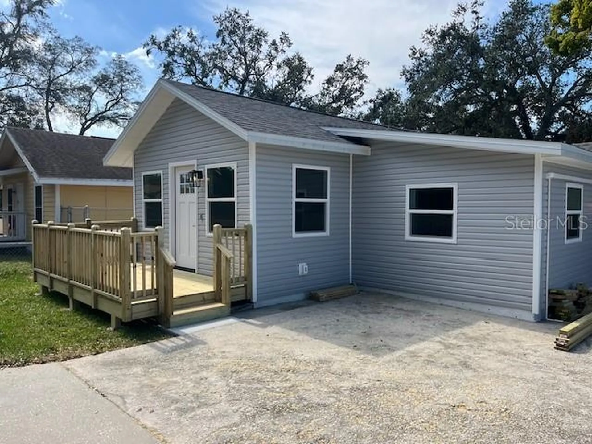 1574 Ewing Avenue Clearwater FL 33756