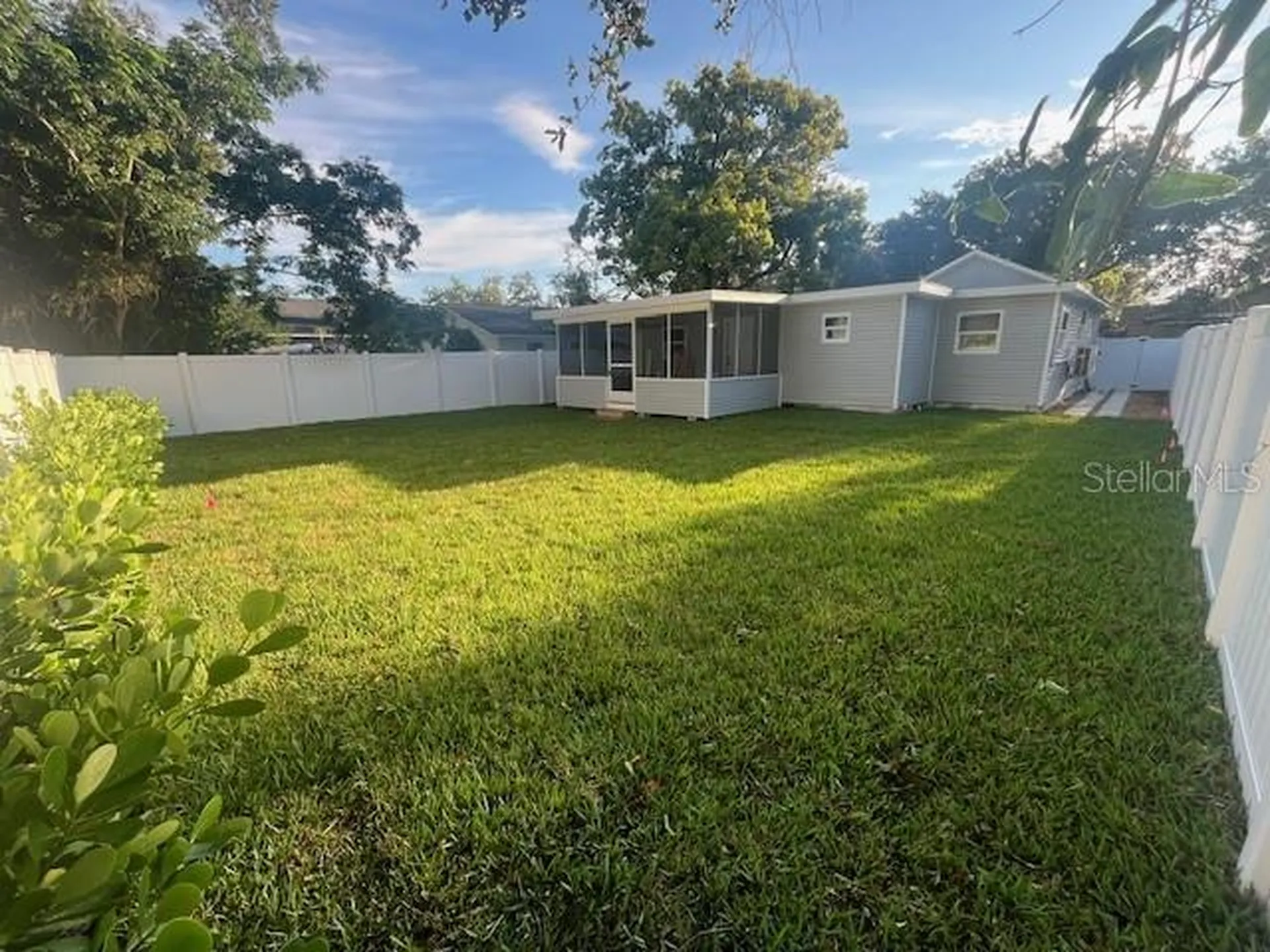 1574 Ewing Avenue Clearwater FL 33756
