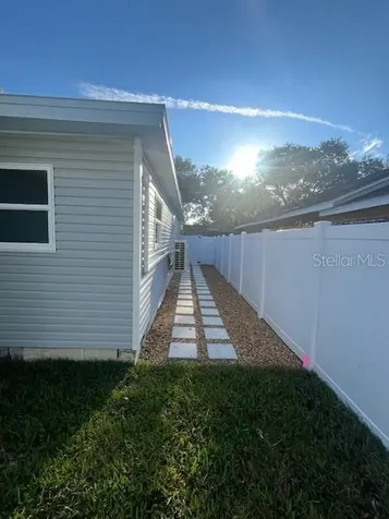 1574 Ewing Avenue Clearwater FL 33756