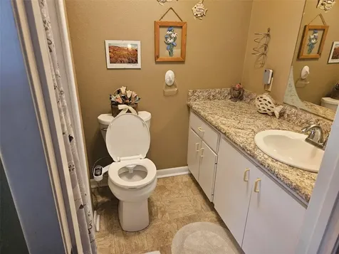 303 47th Avenue Dr W Bradenton FL 34207