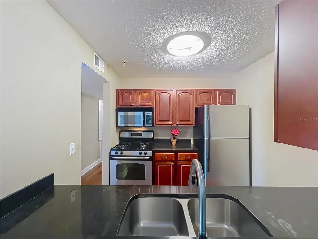 2065 Dixie Belle Drive Orlando FL 32812