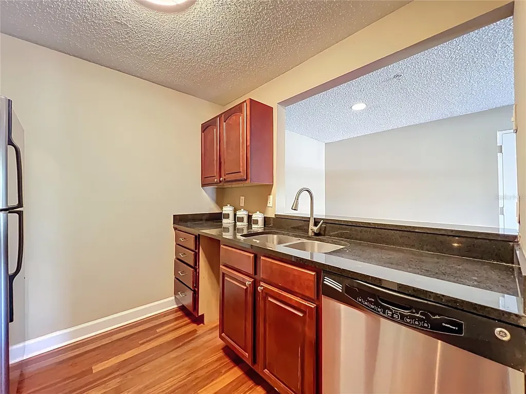 2065 Dixie Belle Drive Orlando FL 32812
