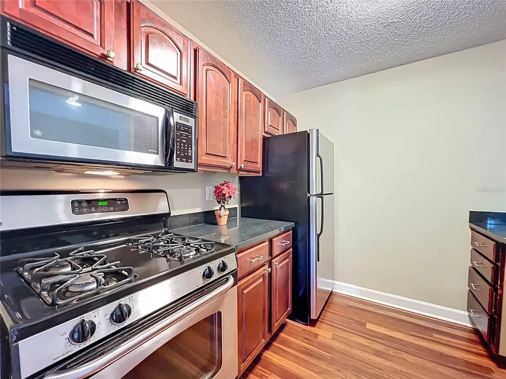 2065 Dixie Belle Drive Orlando FL 32812