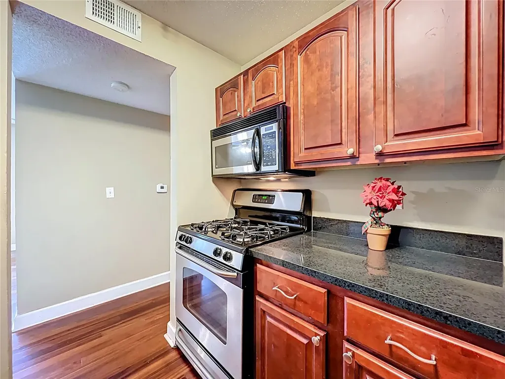 2065 Dixie Belle Drive Orlando FL 32812