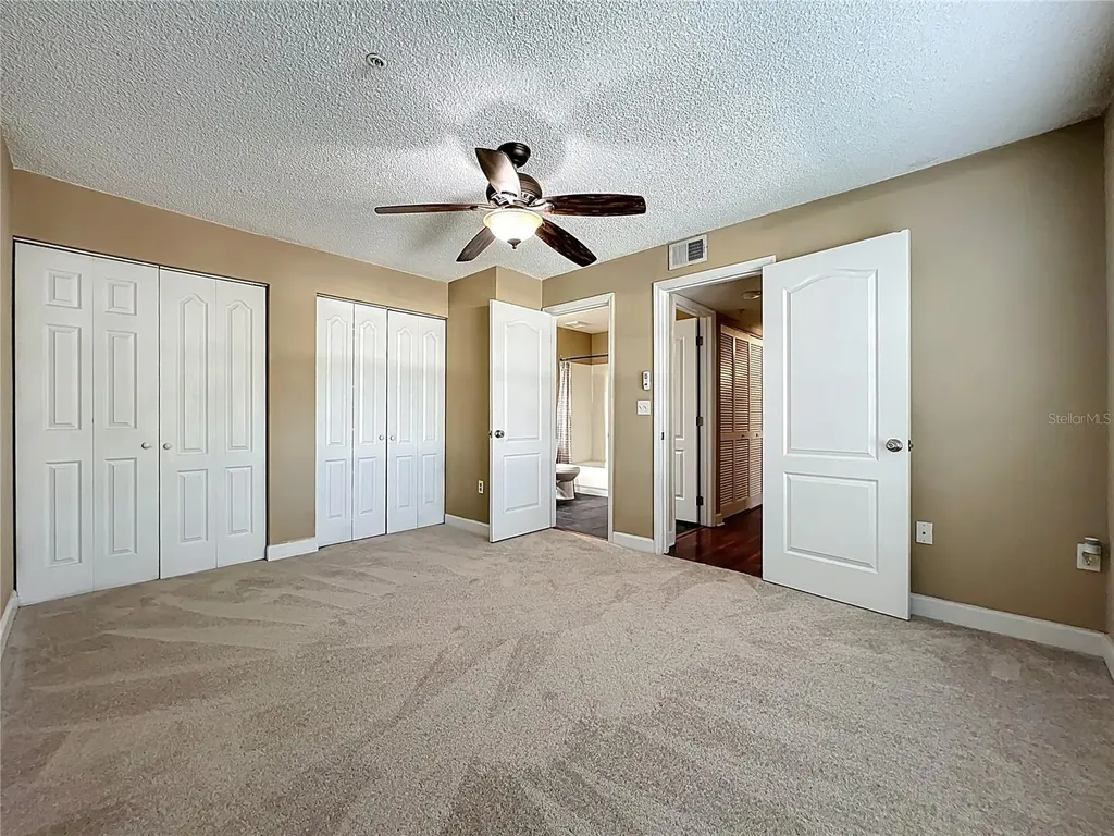 2065 Dixie Belle Drive Orlando FL 32812