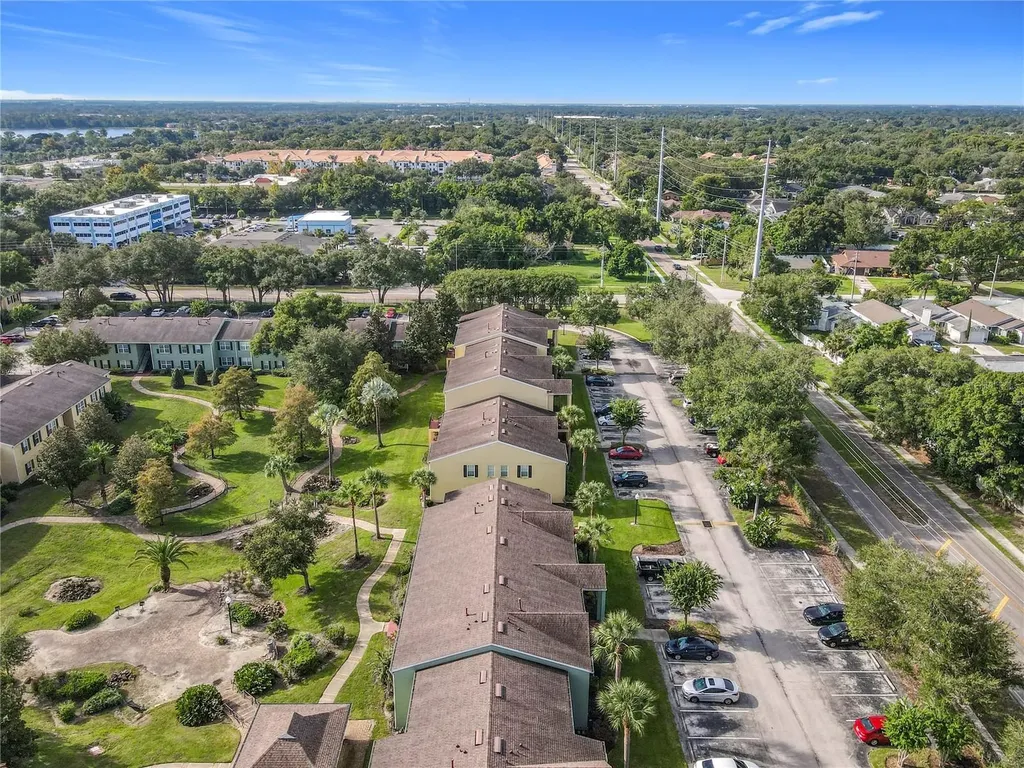 2065 Dixie Belle Drive Orlando FL 32812