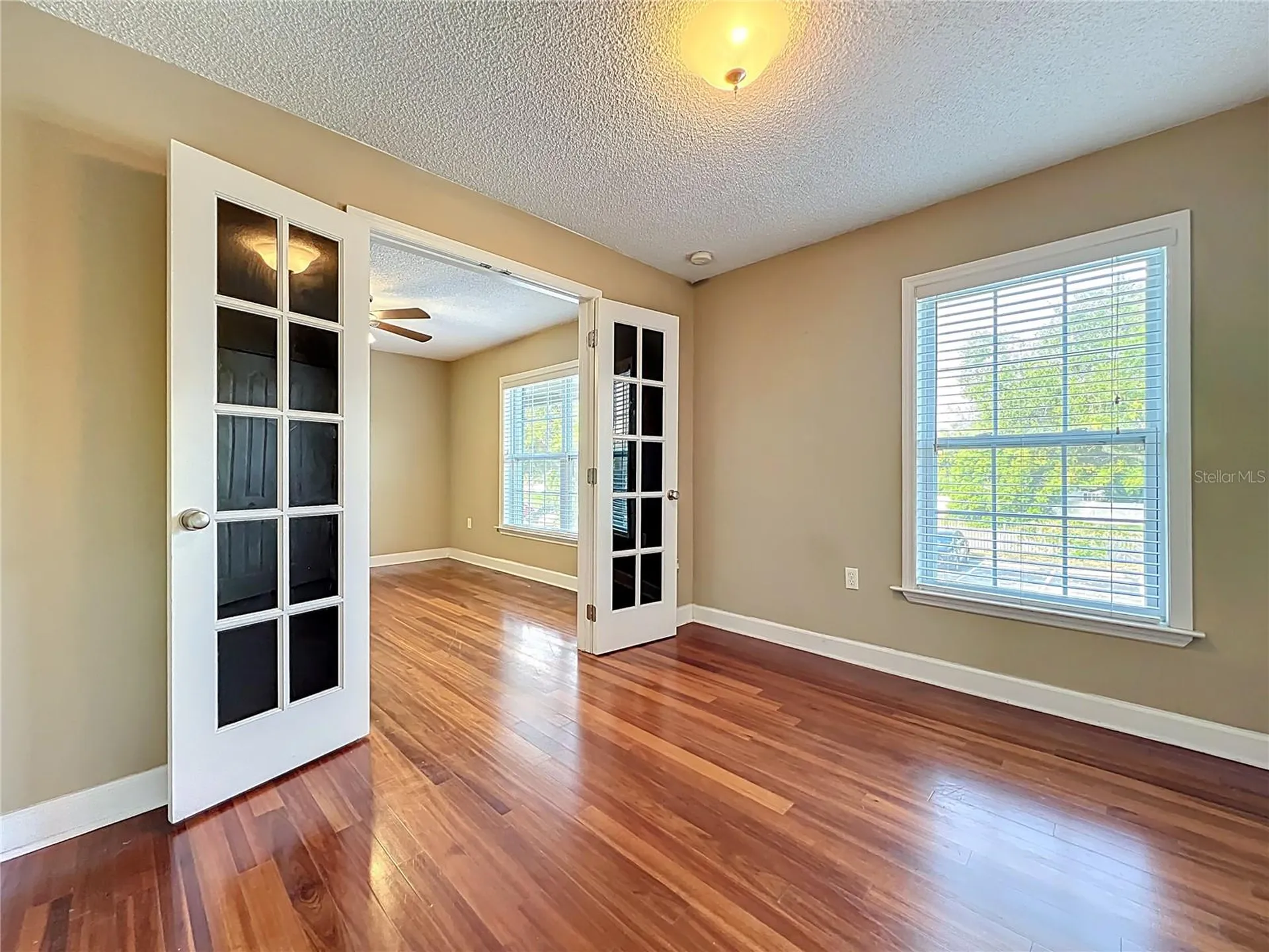 2065 Dixie Belle Drive Orlando FL 32812