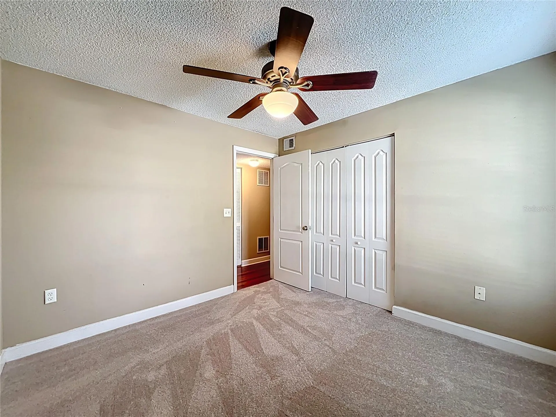 2065 Dixie Belle Drive Orlando FL 32812