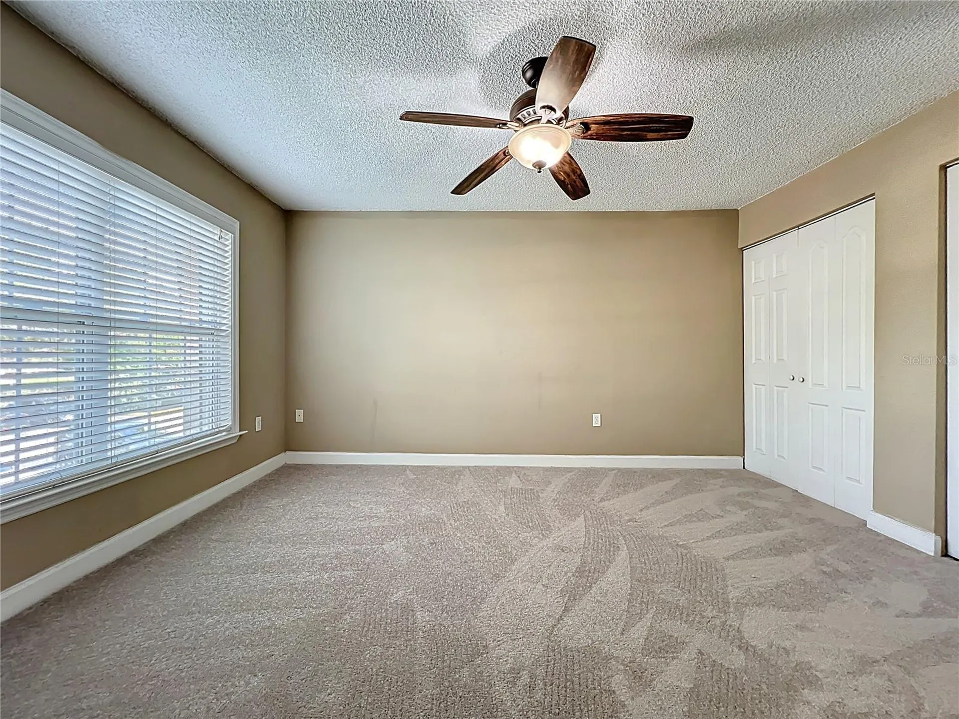2065 Dixie Belle Drive Orlando FL 32812
