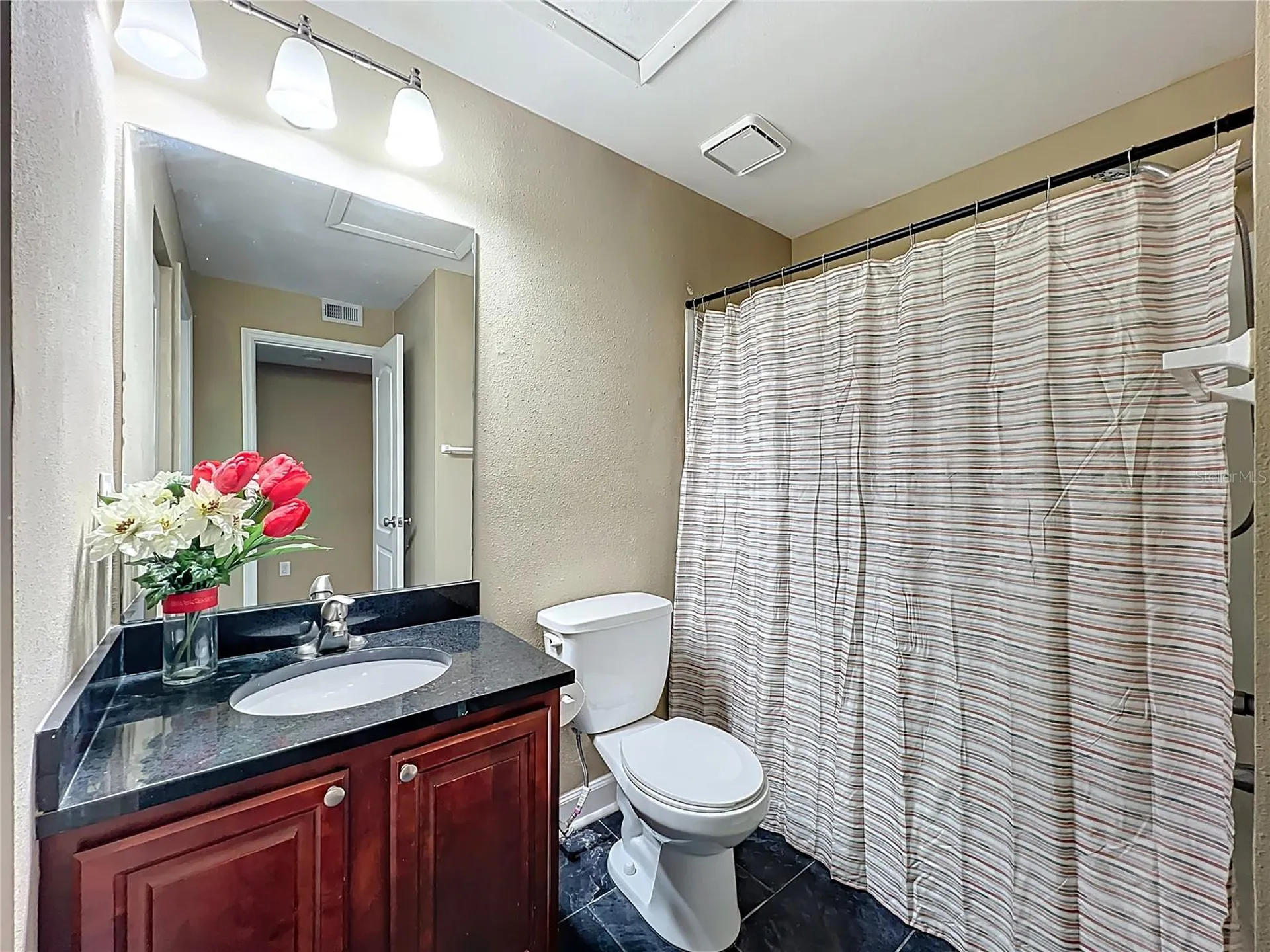 2065 Dixie Belle Drive Orlando FL 32812