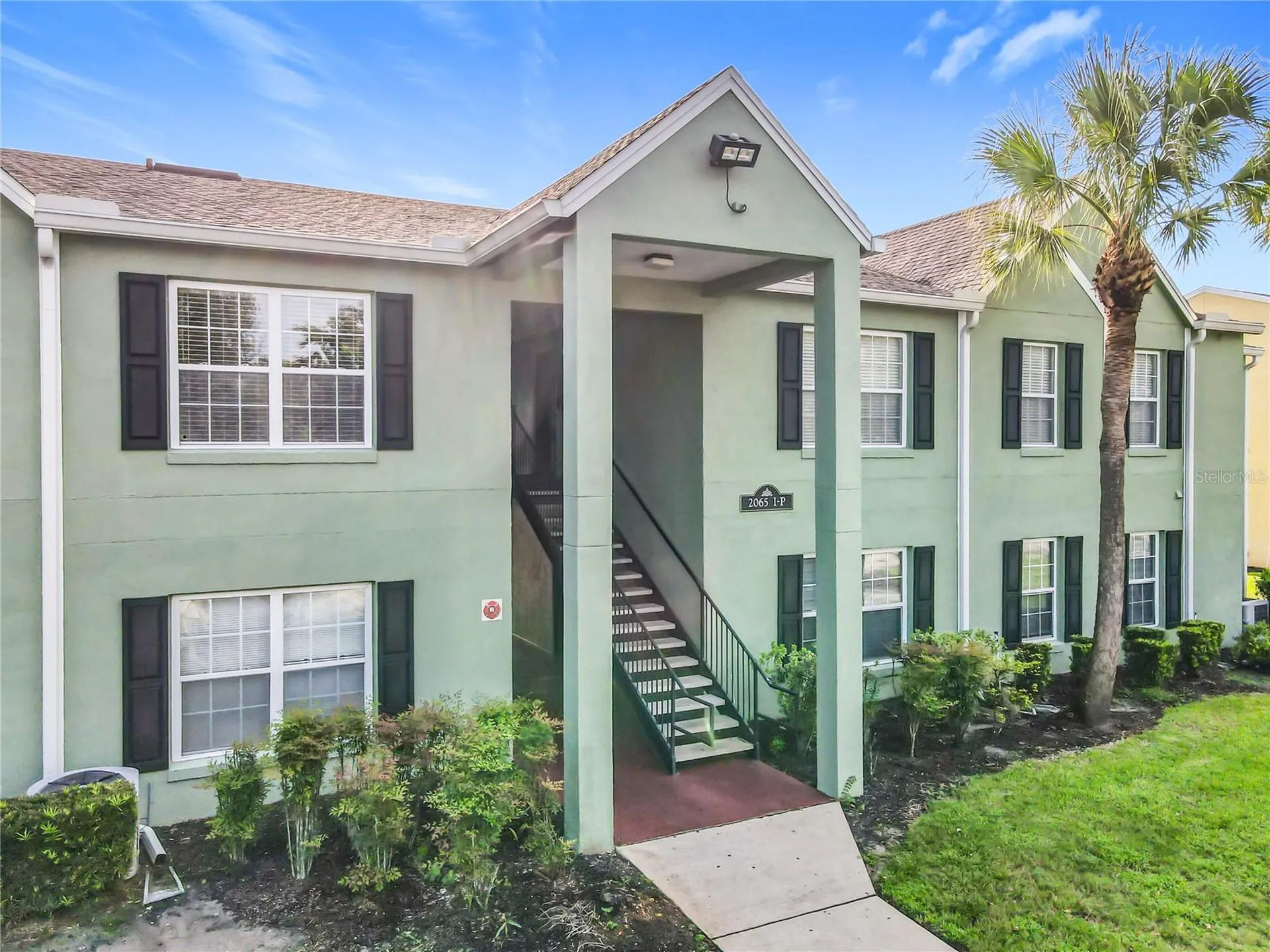 2065 Dixie Belle Drive Orlando FL 32812