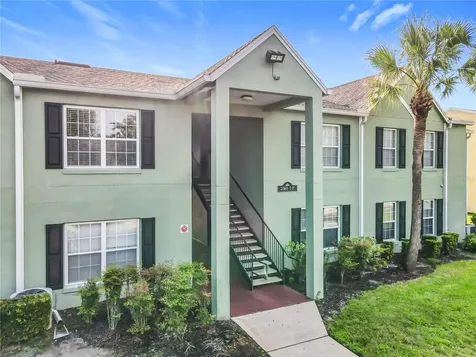 2065 Dixie Belle Drive Orlando FL 32812