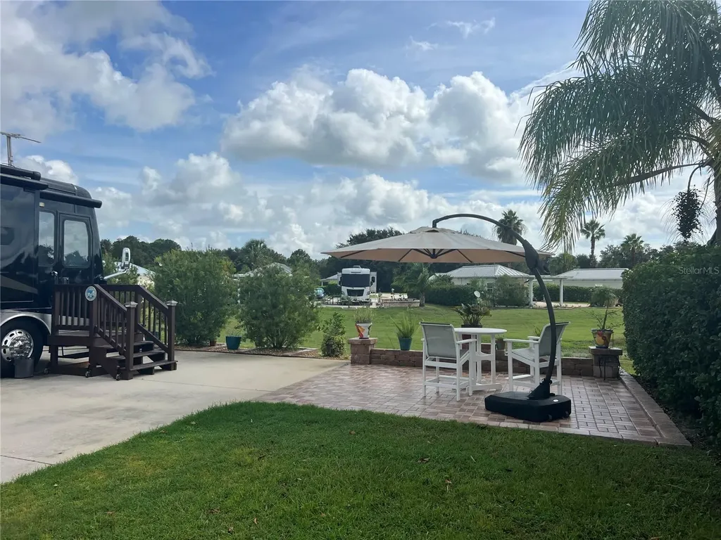 9531 SE 47th Way Webster FL 33597