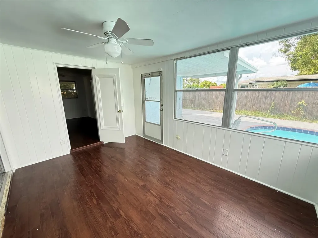 4233 Darlington Road Holiday FL 34691