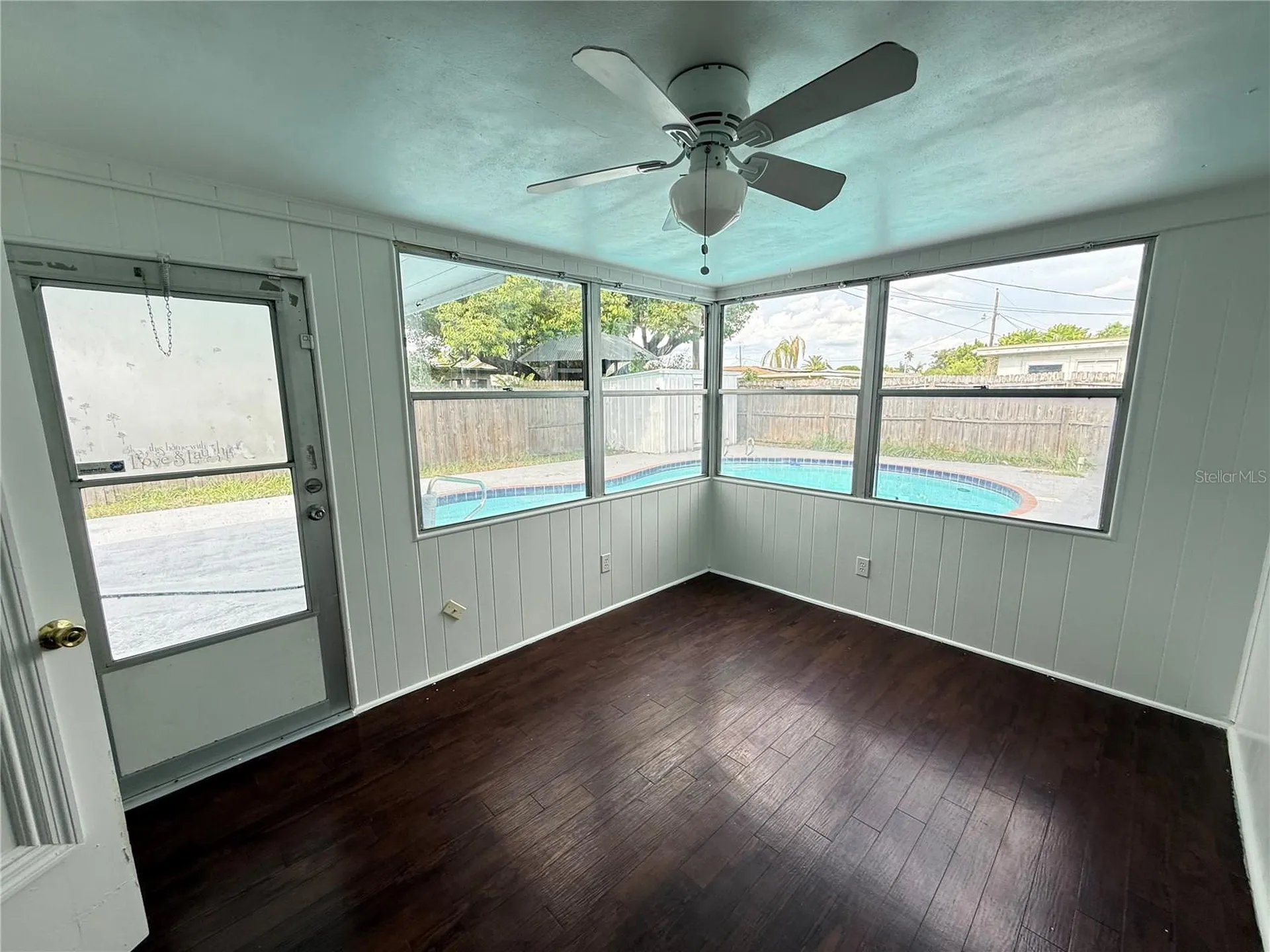 4233 Darlington Road Holiday FL 34691