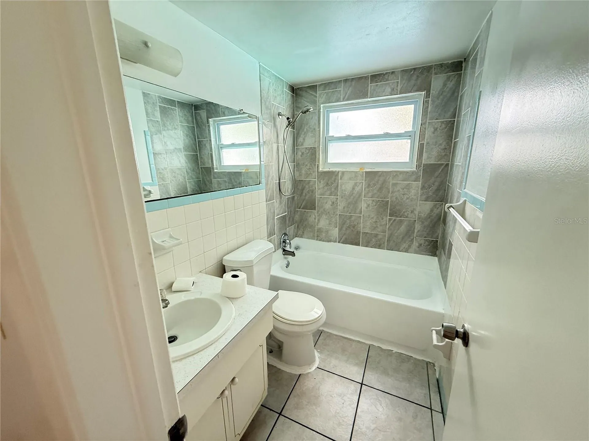 4233 Darlington Road Holiday FL 34691