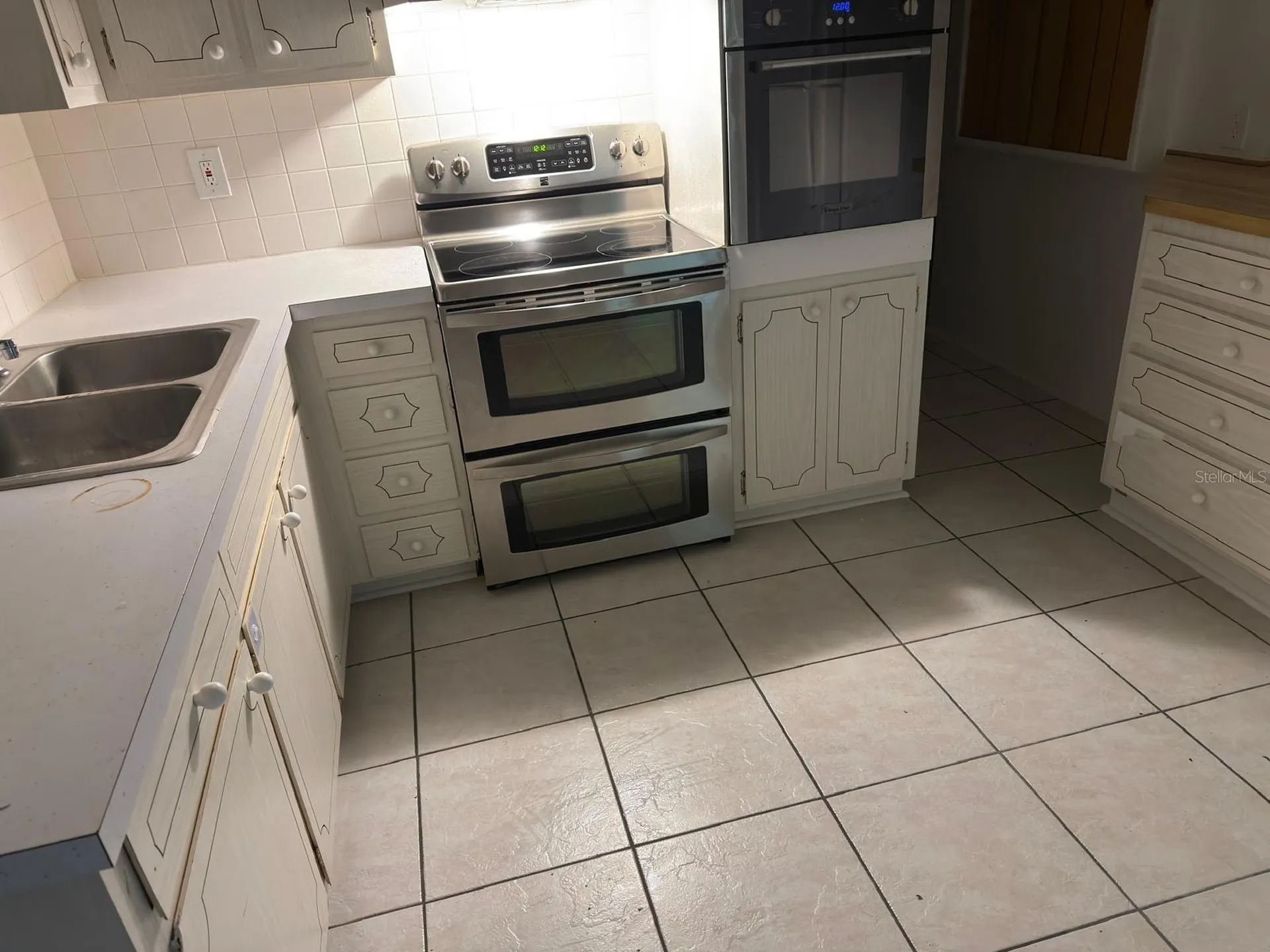 4233 Darlington Road Holiday FL 34691