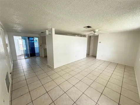 4233 Darlington Road Holiday FL 34691