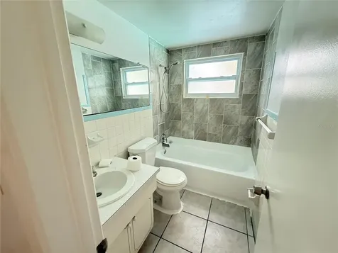 4233 Darlington Road Holiday FL 34691