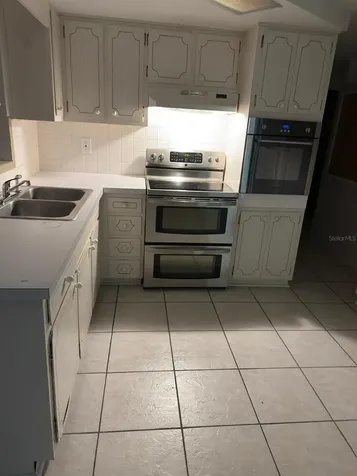 4233 Darlington Road Holiday FL 34691