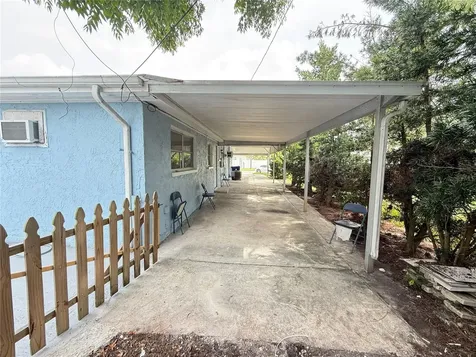 4233 Darlington Road Holiday FL 34691