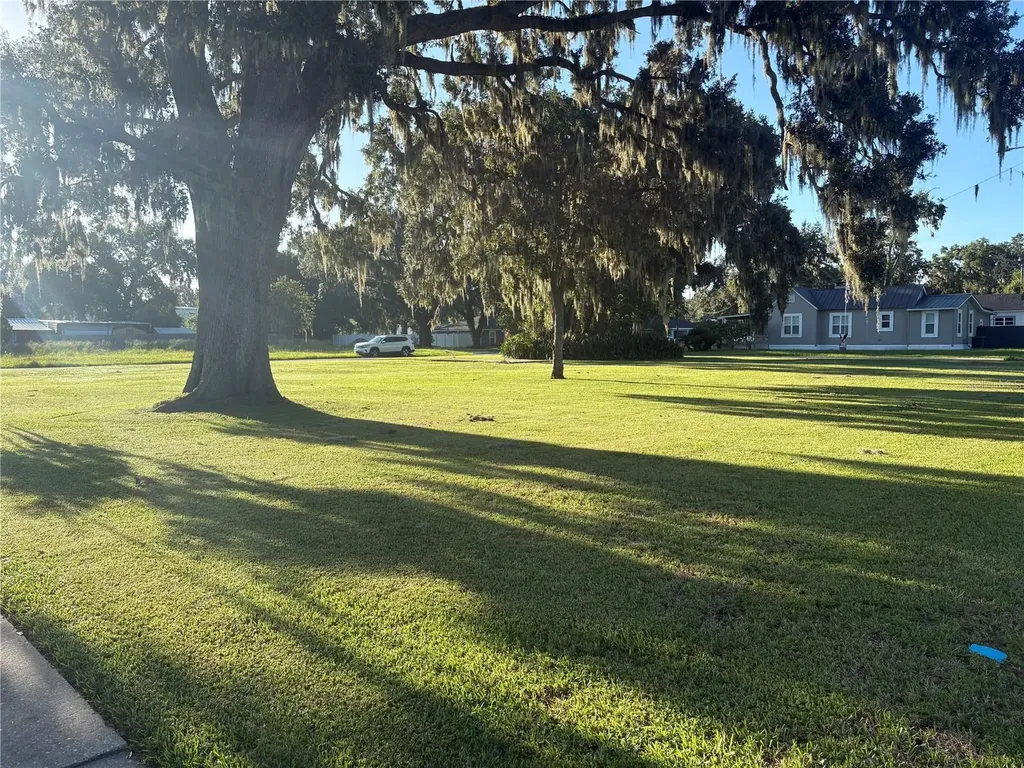 425 W Broadway Street Fort Meade FL 33841