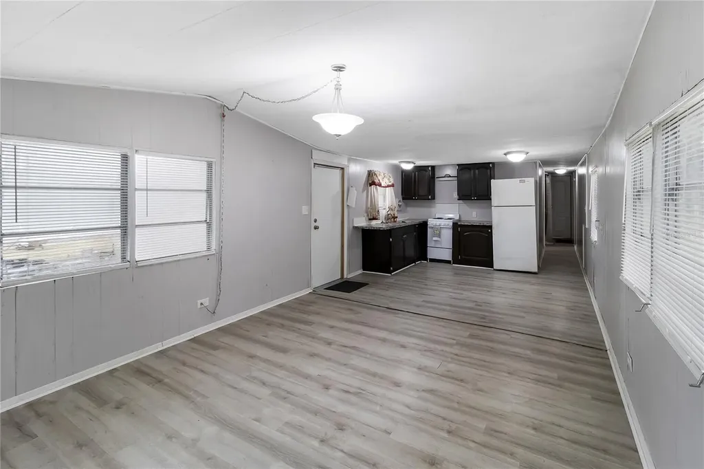 335 N County Road 315 Interlachen FL 32148