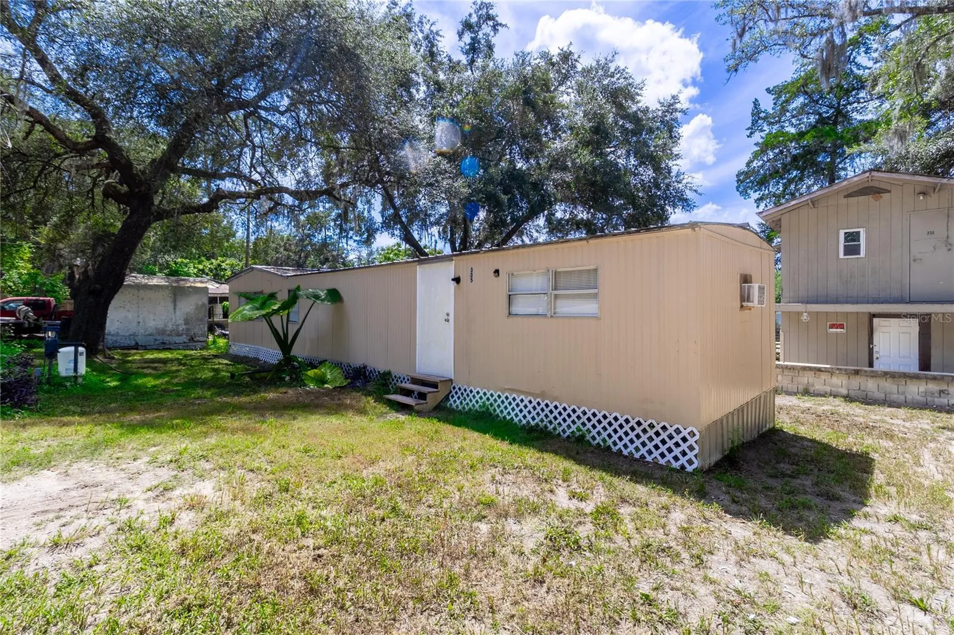 335 N County Road 315 Interlachen FL 32148