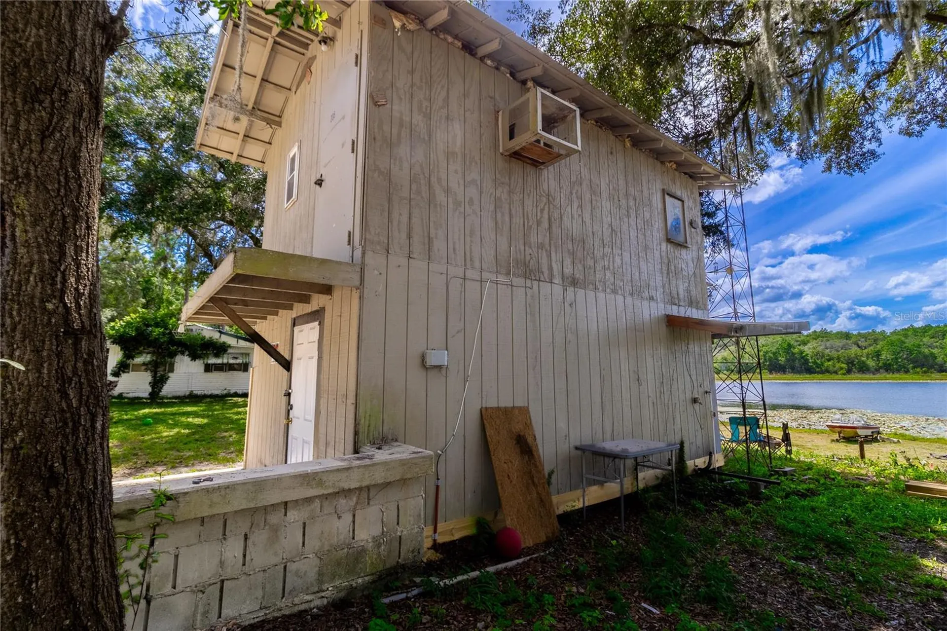 335 N County Road 315 Interlachen FL 32148